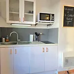 Appartement La Cigale Bleue - Super Vue Mer, à 1min De La Avec Balcon Et Parking - By Auraconciergerie